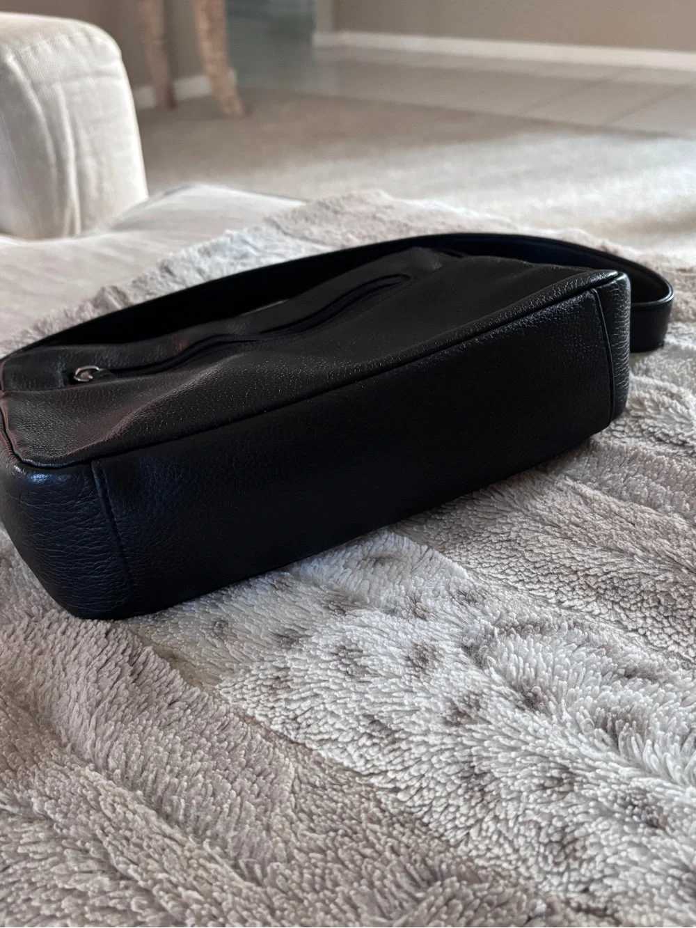 The Sak Hobo Soft Black Pebble Leather Shoulder Bag Purse Handbag
